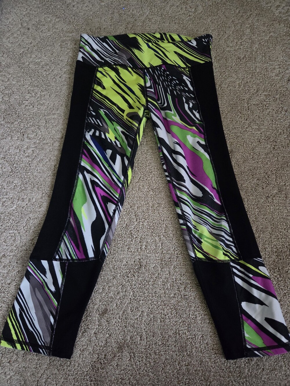 Fabletics Neon Capris Size Xs